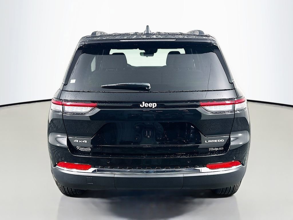New 2025 Jeep Grand Cherokee Laredo X AWD/4WD image 6