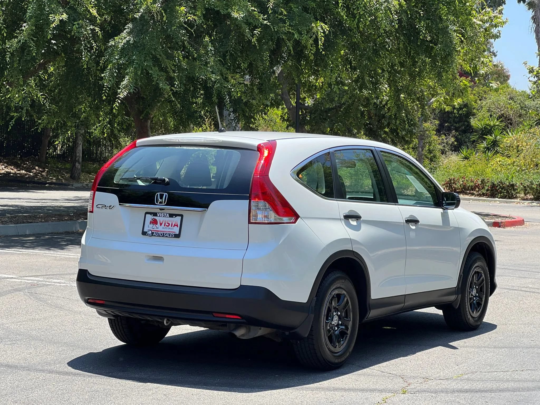 Used 2013 Honda CR-V LX image 3