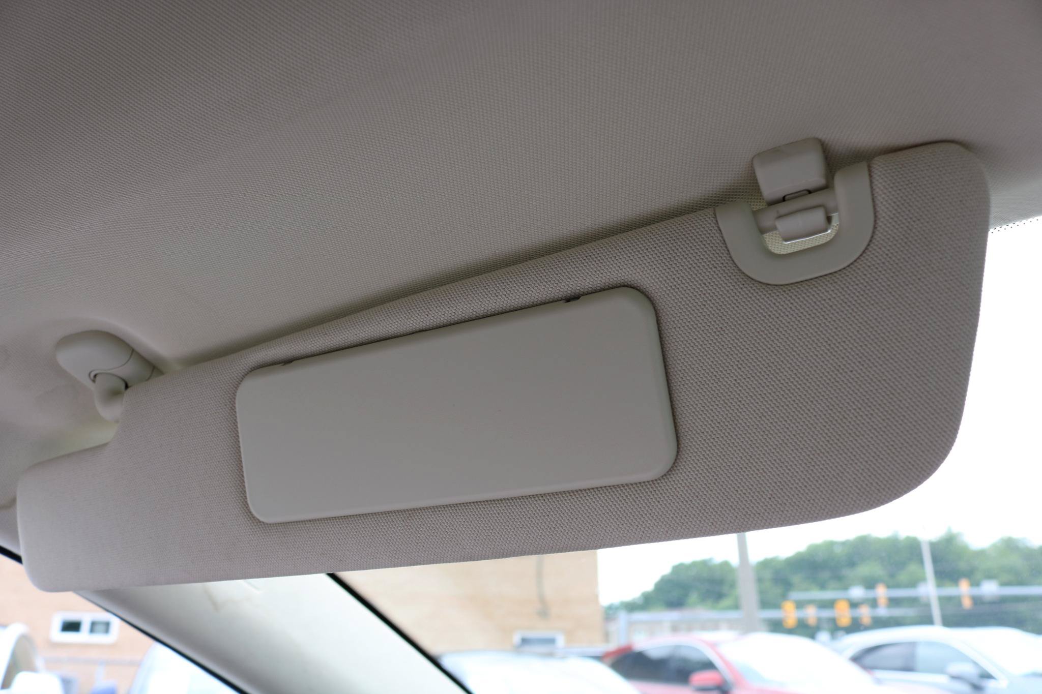 Used 2013 Tesla Model S RWD image 23
