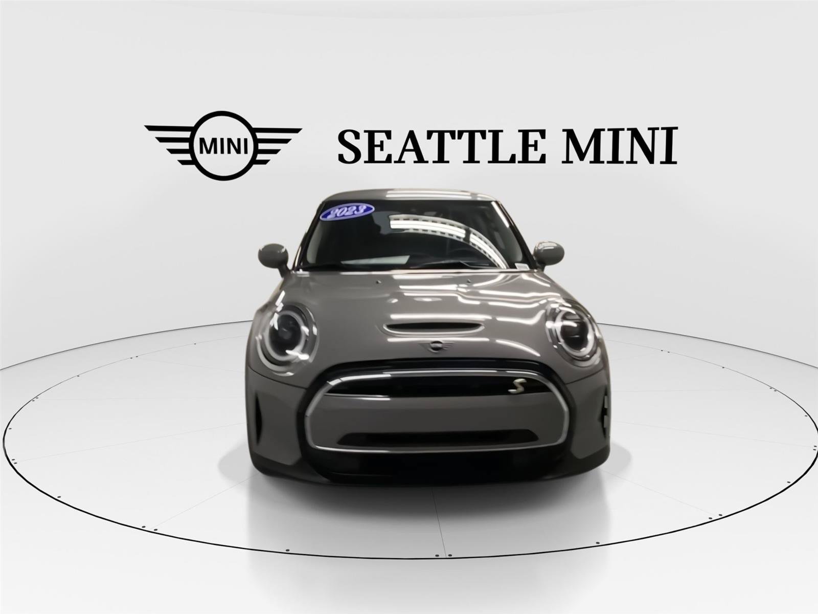 Used 2023 MINI Cooper SE FWD image 3