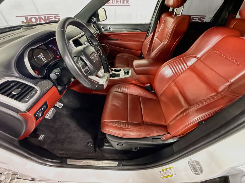 Used 2018 Jeep Grand Cherokee Trackhawk AWD/4WD image 26
