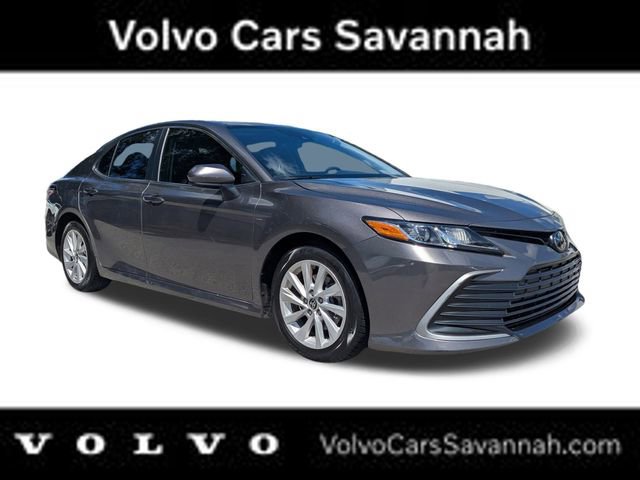 Used 2022 Toyota Camry LE video 1