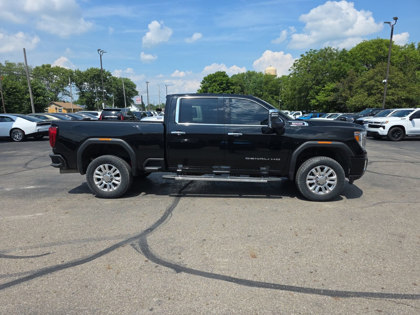 Used 2022 GMC Sierra 3500 Denali AWD/4WD image 4