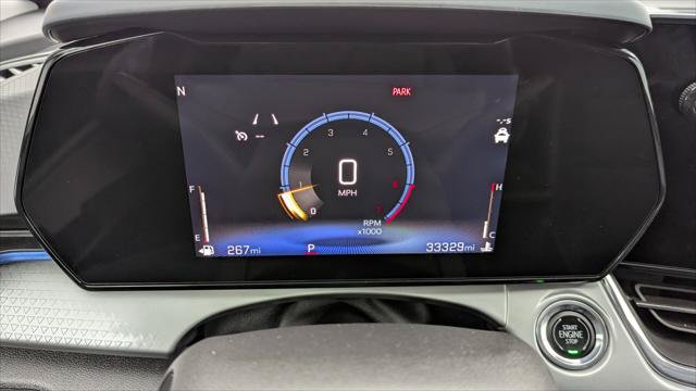 Used 2025 Chevrolet Trax LT w/ LT Convenience Package FWD image 29