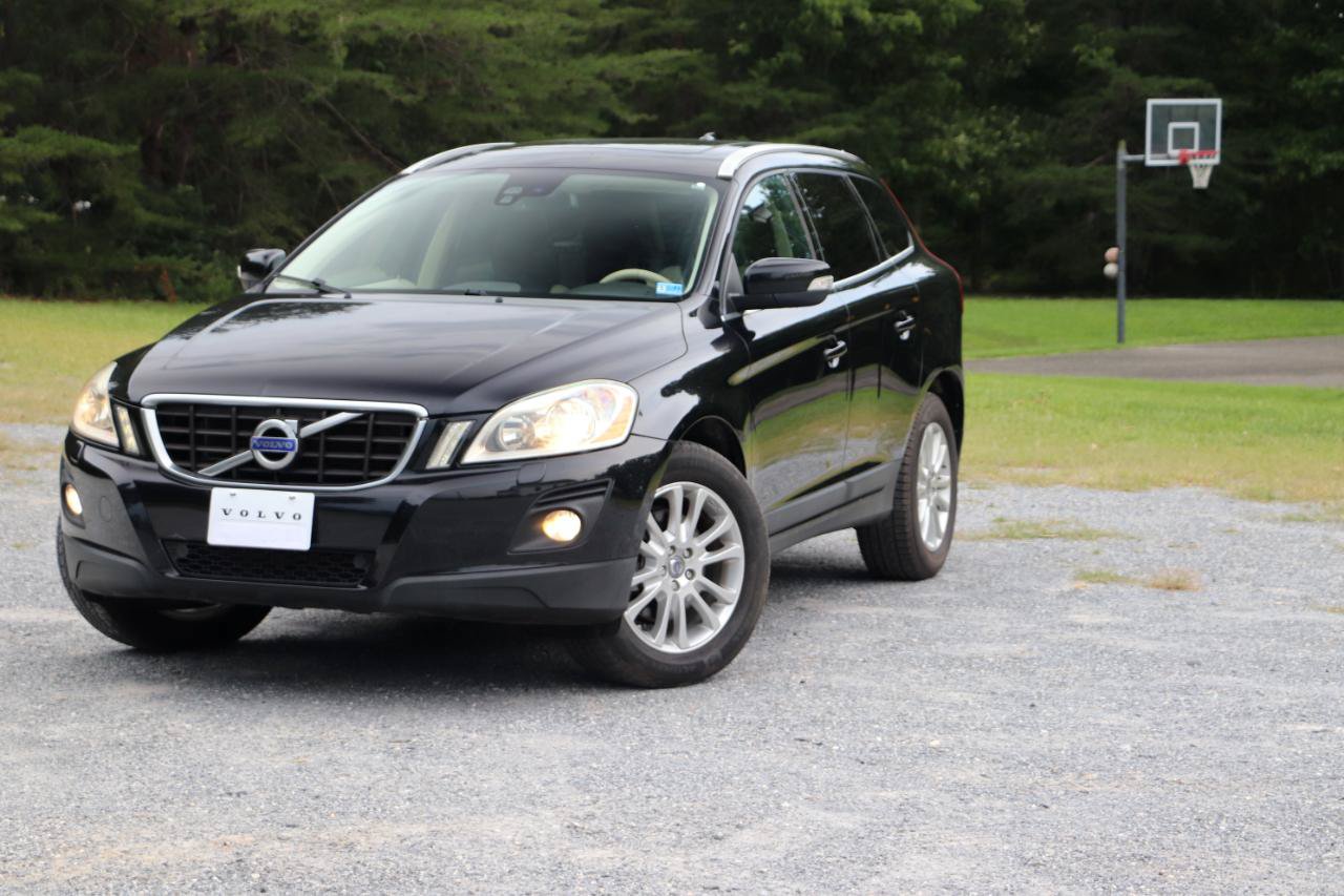 Used 2010 Volvo XC60 T6 AWD/4WD image 31