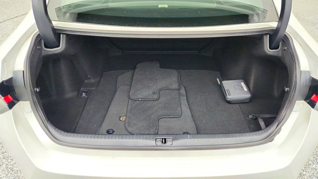 Used 2023 Lexus RC 350 image 22