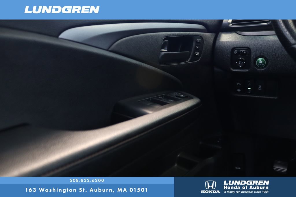 Used 2023 Honda Passport TrailSport image 31