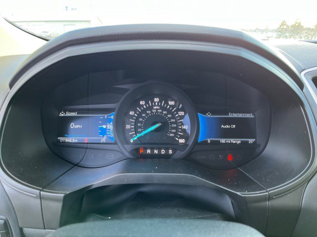 Used 2024 Ford Edge SEL w/ Convenience Package image 17