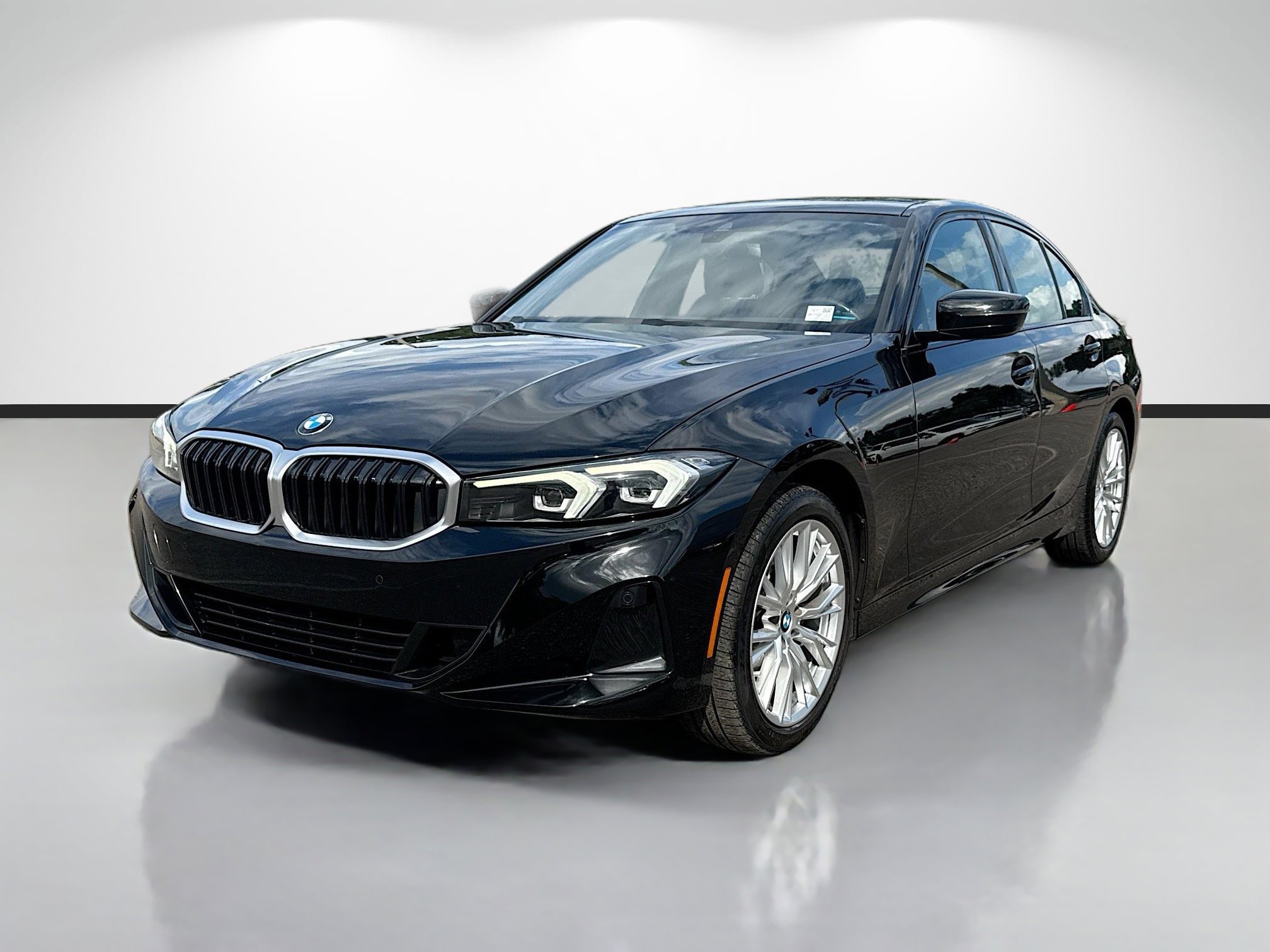 Used 2023 BMW 330i Sedan w/ Driving Assistance Package RWD image 7