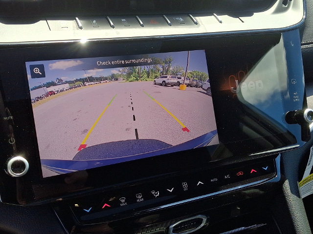 New 2026 Jeep Grand Cherokee Altitude AWD/4WD image 14