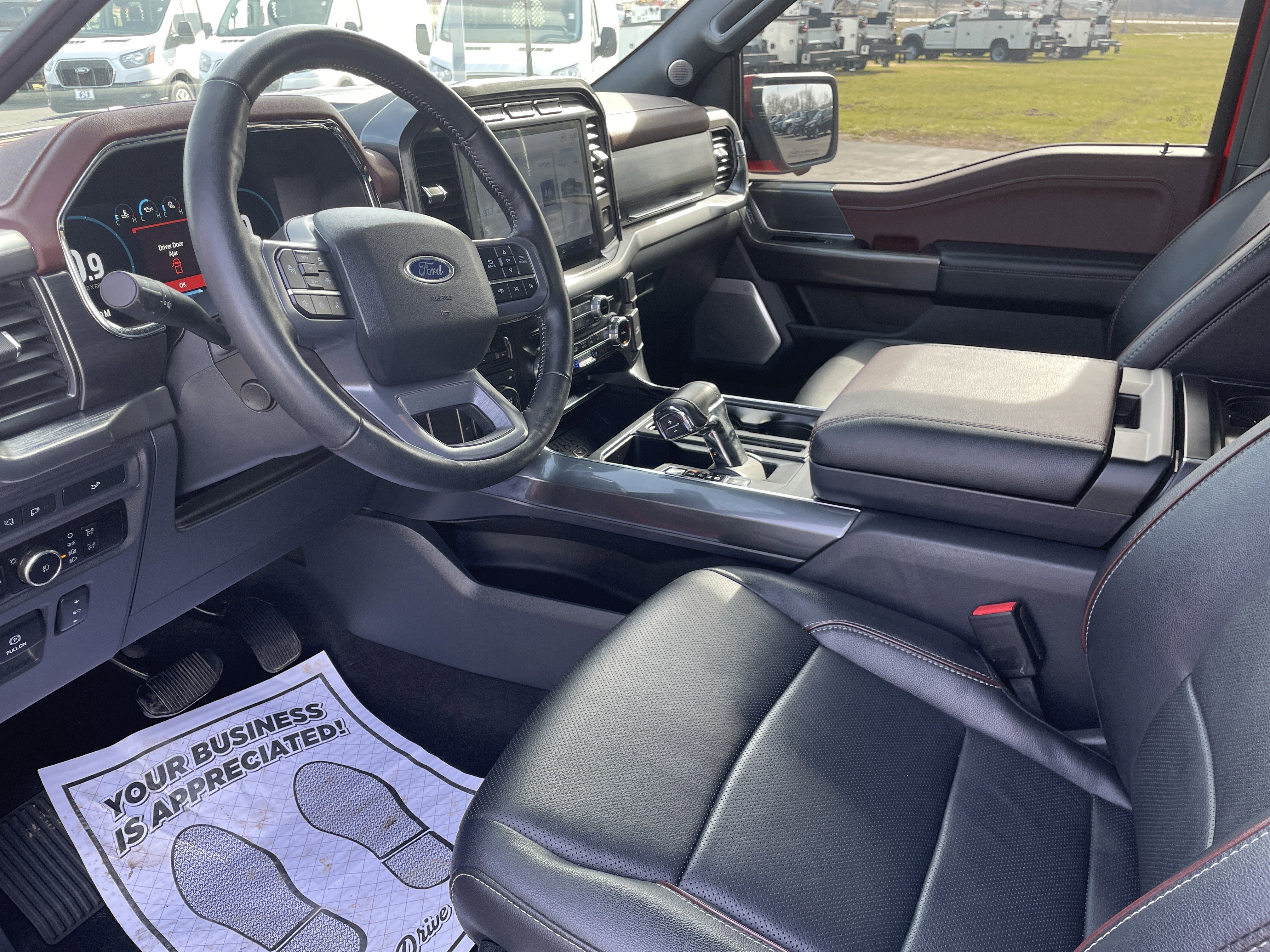 Used 2023 Ford F150 Lariat w/ Equipment Group 502A High image 9