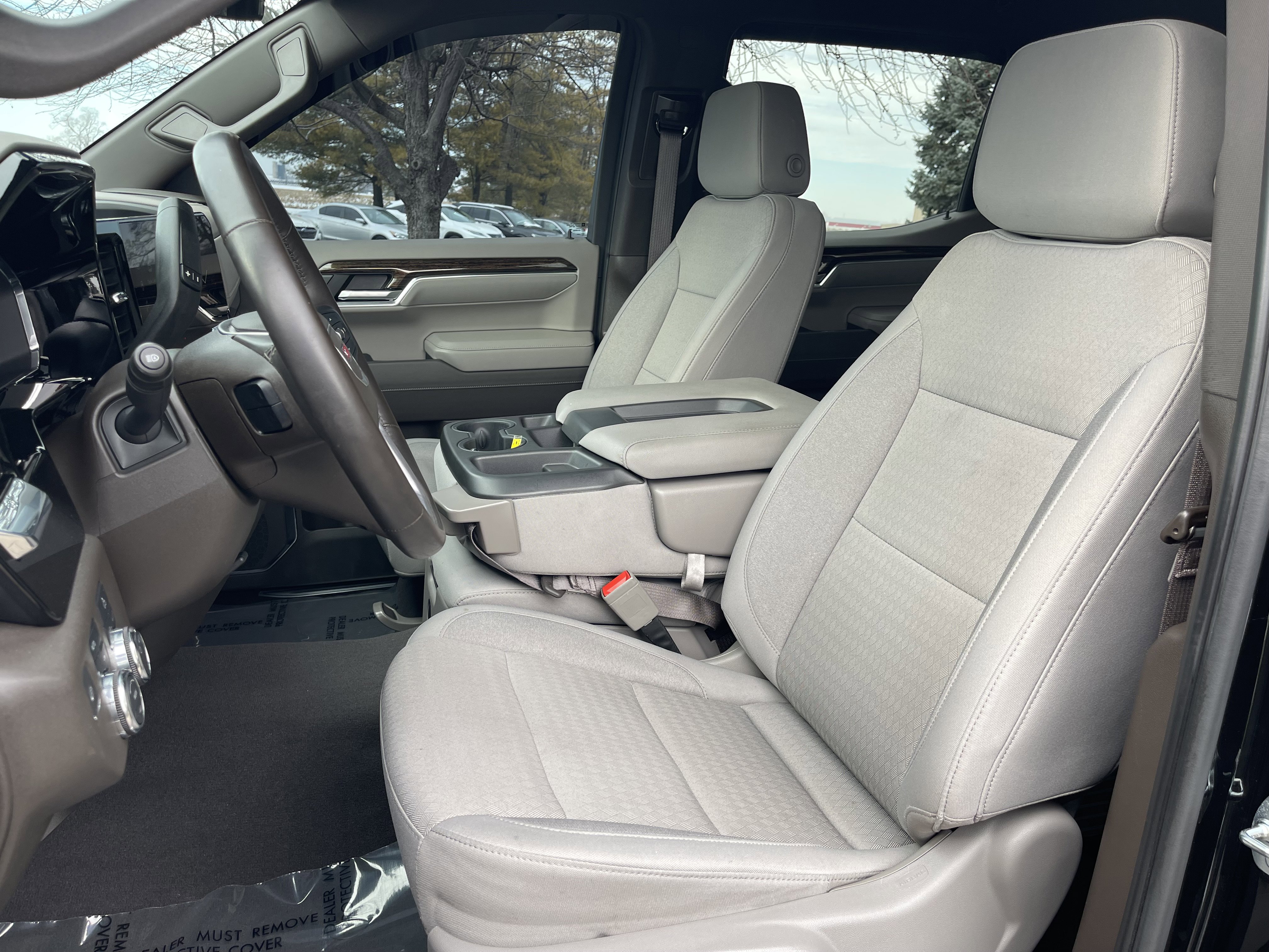 Used 2023 GMC Sierra 1500 SLE image 13