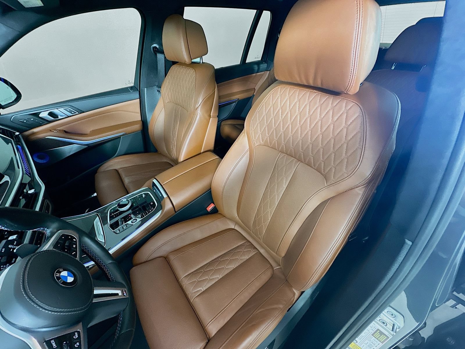 Used 2024 BMW X7 M60i w/ Executive Package AWD/4WD image 33