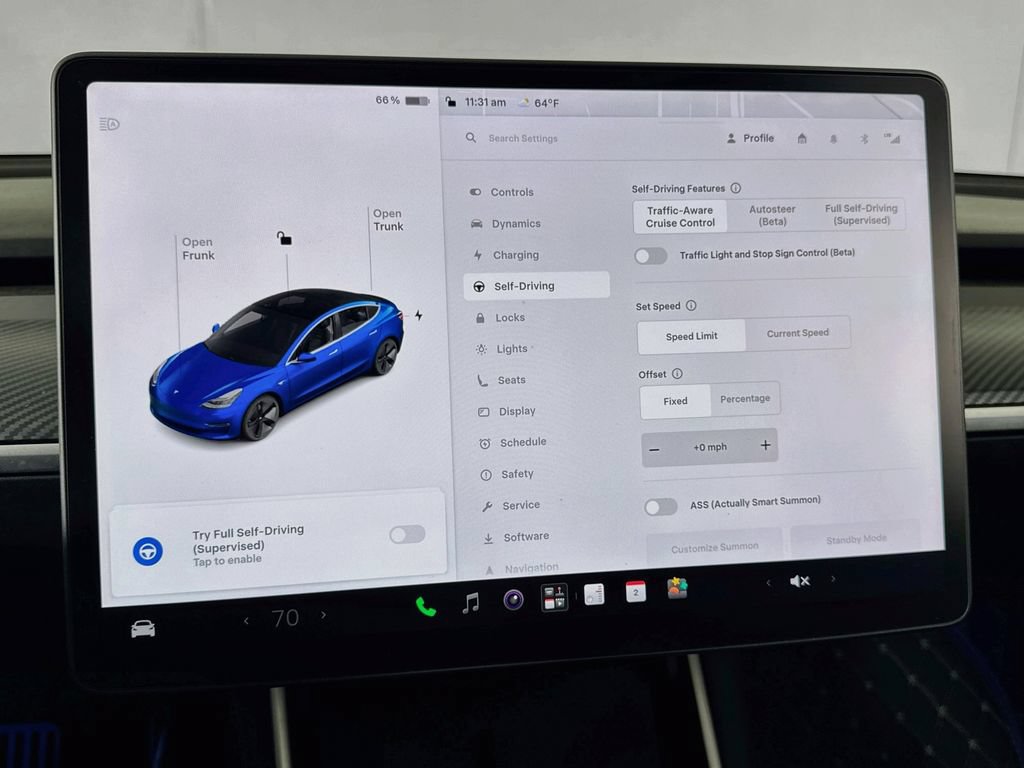 Used 2020 Tesla Model 3 Standard Range RWD image 19