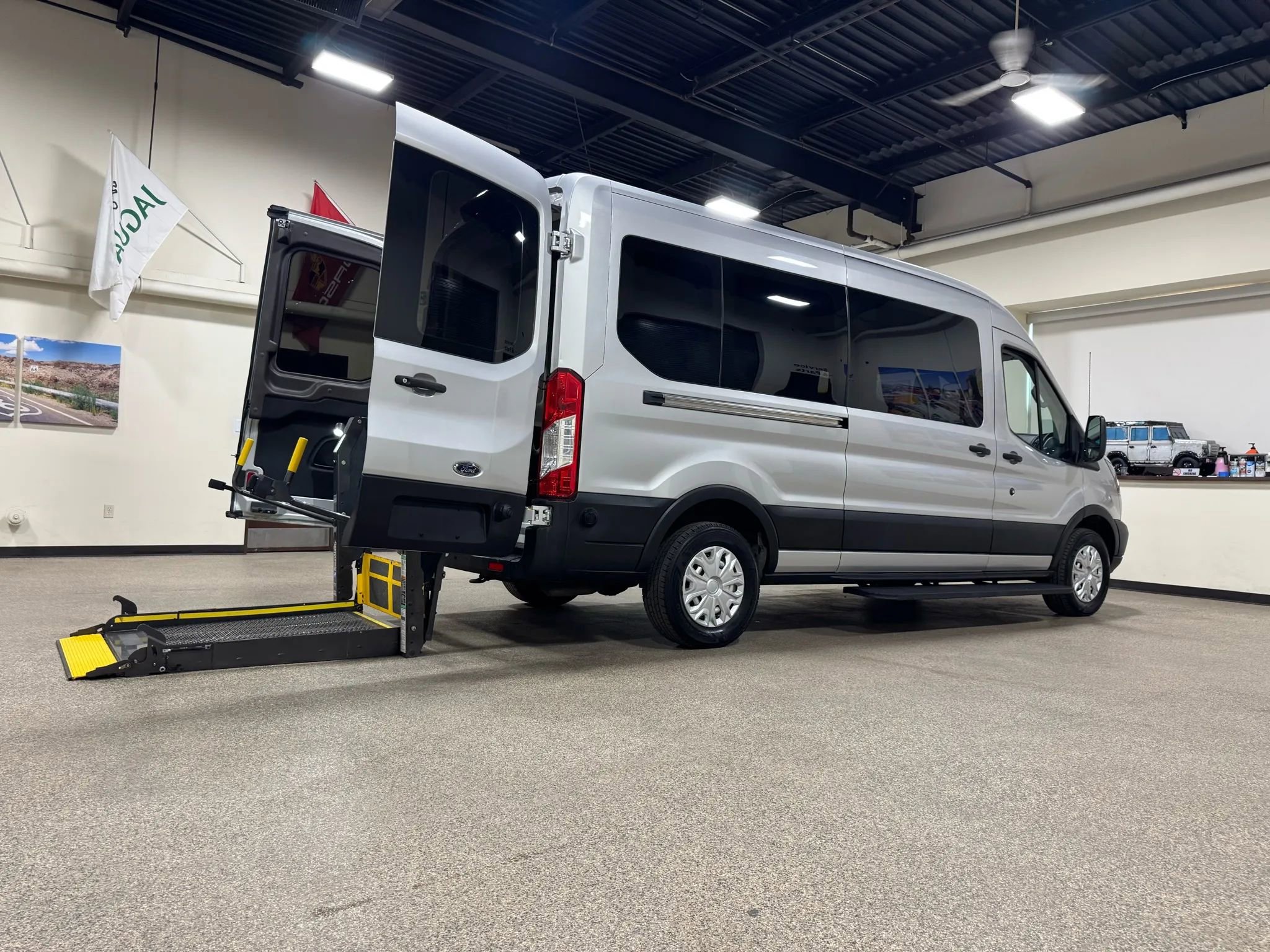 Used 2019 Ford Transit 250 148 Medium Roof image 49