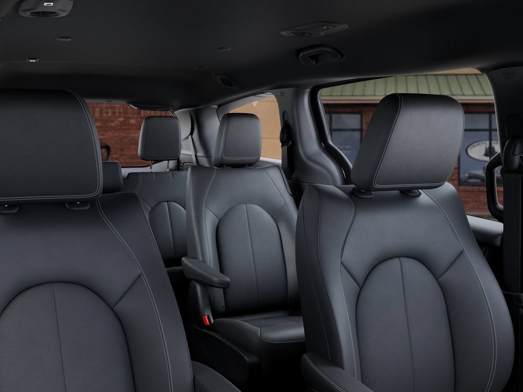 New 2027 Chrysler Pacifica Select AWD/4WD image 26
