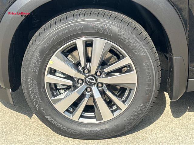 New 2026 Nissan Pathfinder SL FWD image 4