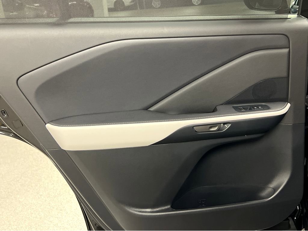 New 2026 Lexus TX 500h AWD image 17