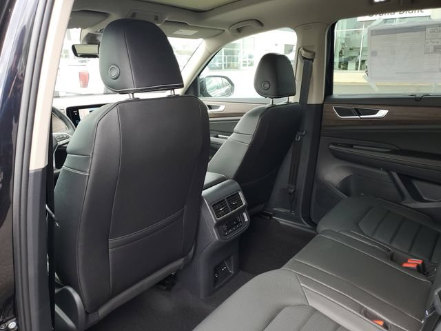 New 2026 Volkswagen Atlas SEL AWD/4WD image 11