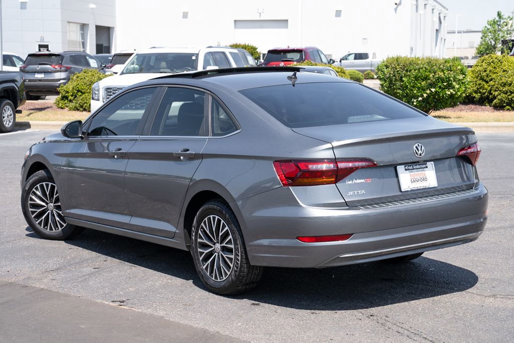 Used 2019 Volkswagen Jetta SE FWD image 4