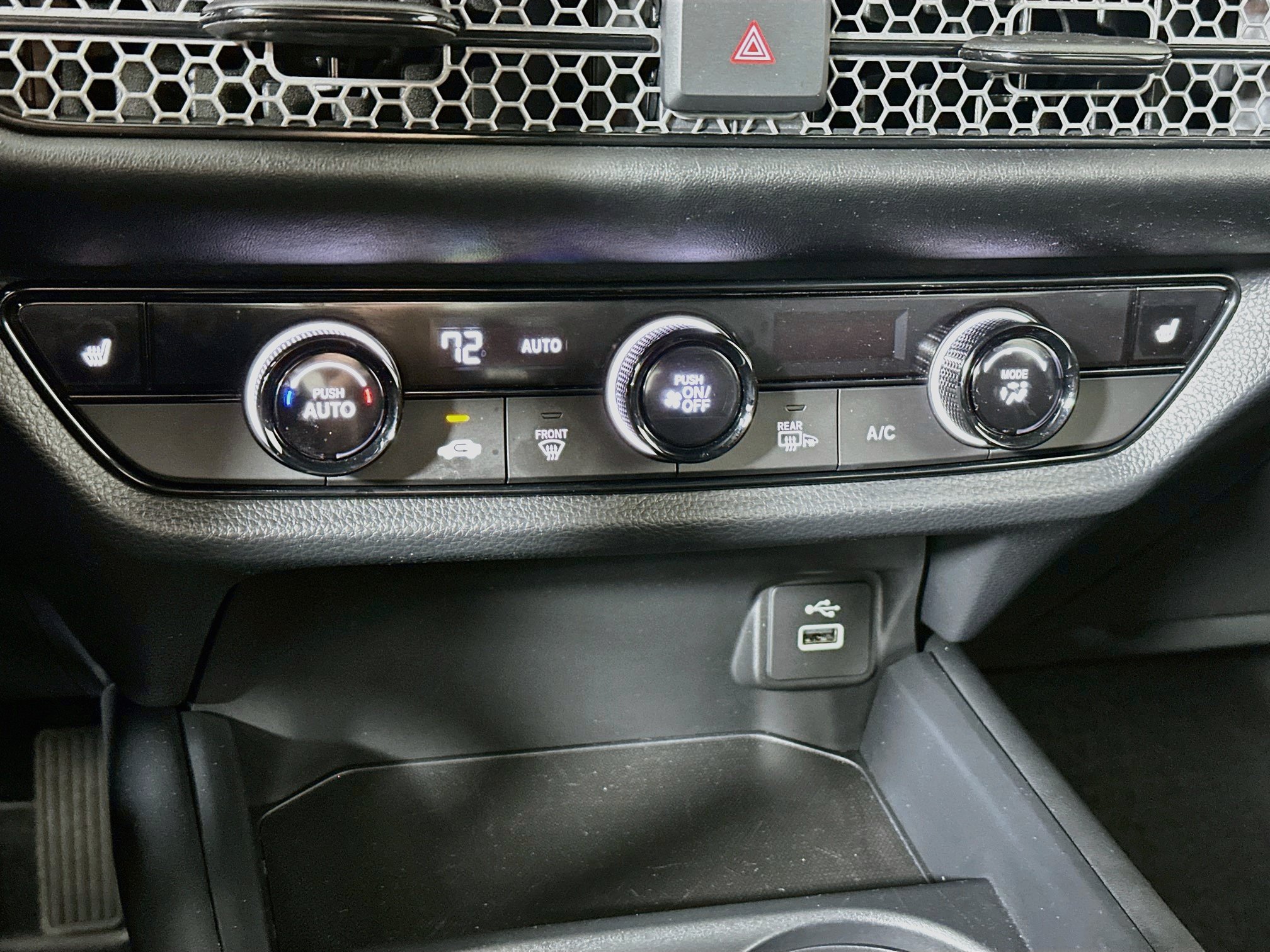 Used 2024 Honda HR-V Sport image 15