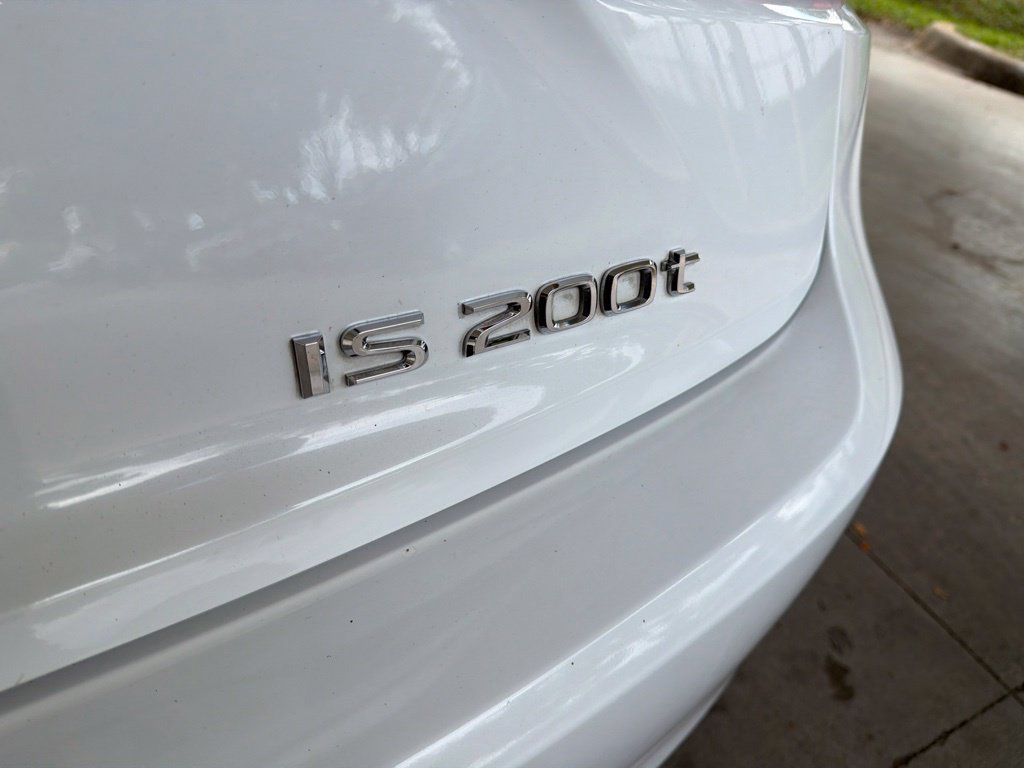 Used 2016 Lexus IS 200t w/ F Sport Package RWD image 22