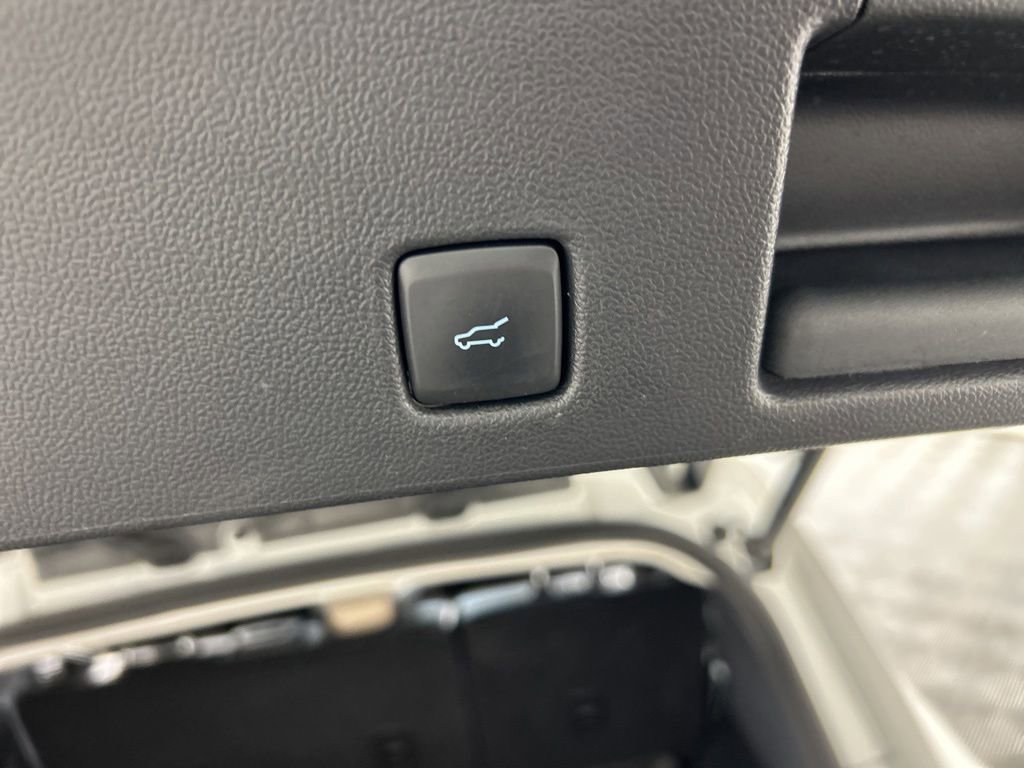 Used 2021 Ford Escape SEL w/ Technology Package AWD/4WD image 38