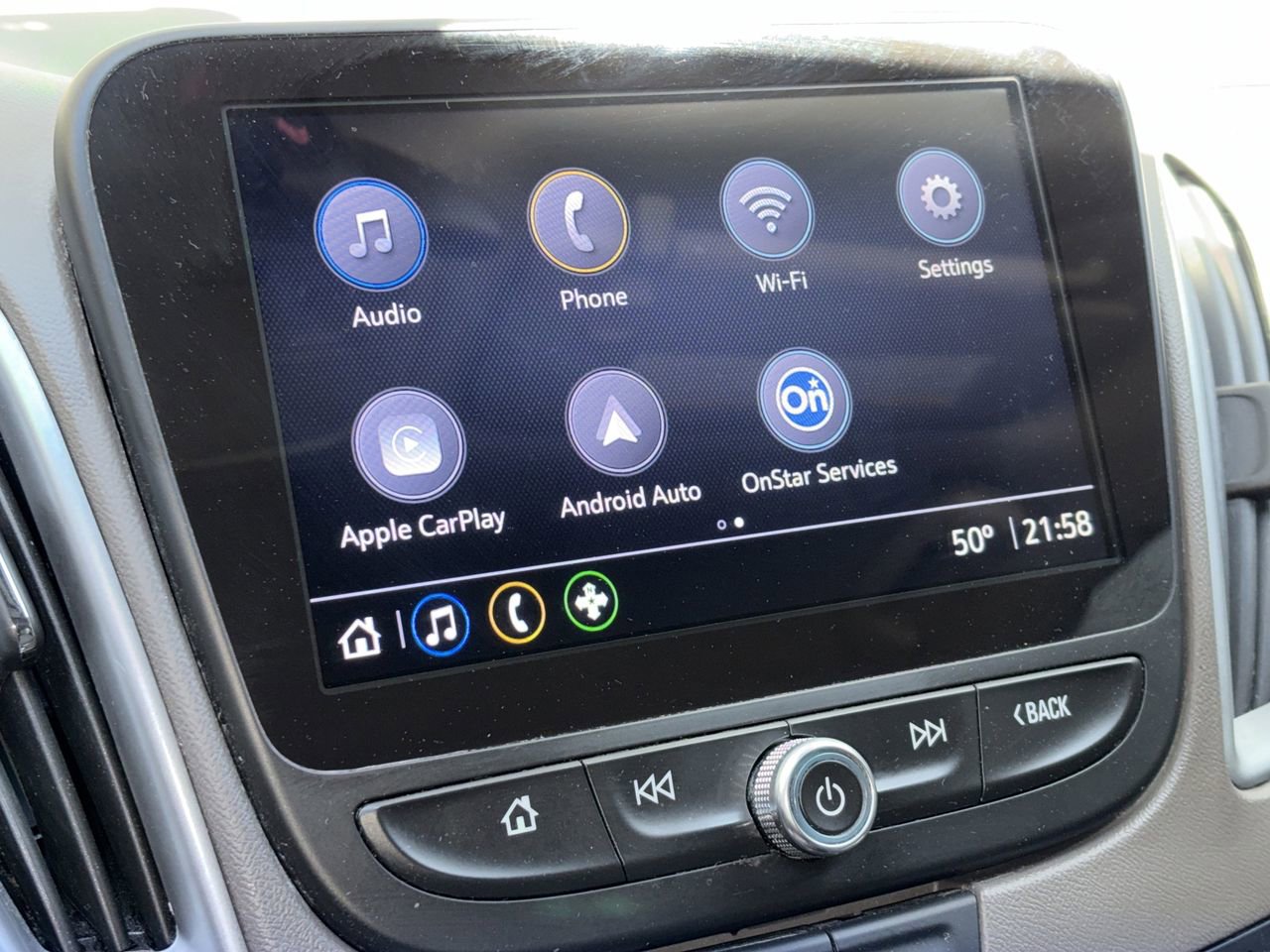 Used 2025 Chevrolet Malibu LS FWD image 14