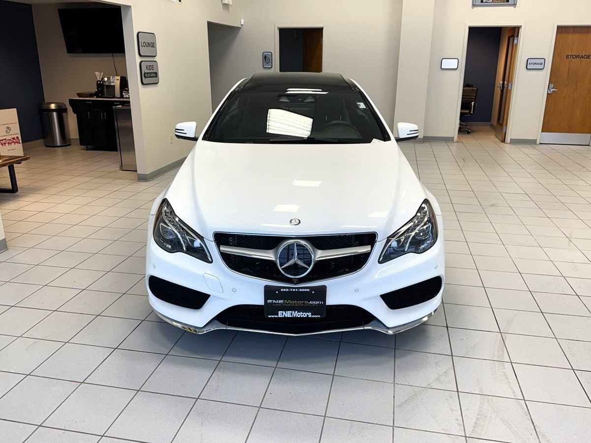 Used 2017 Mercedes-Benz E 400 4MATIC Coupe image 5