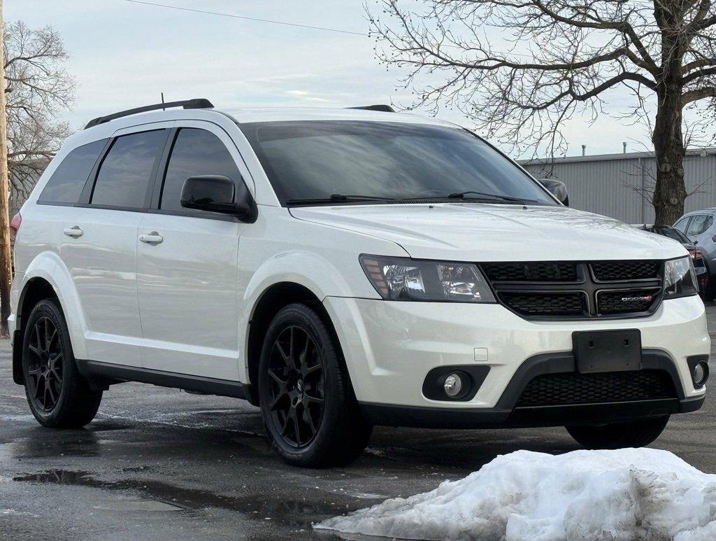 Used 2019 Dodge Journey SE image 9