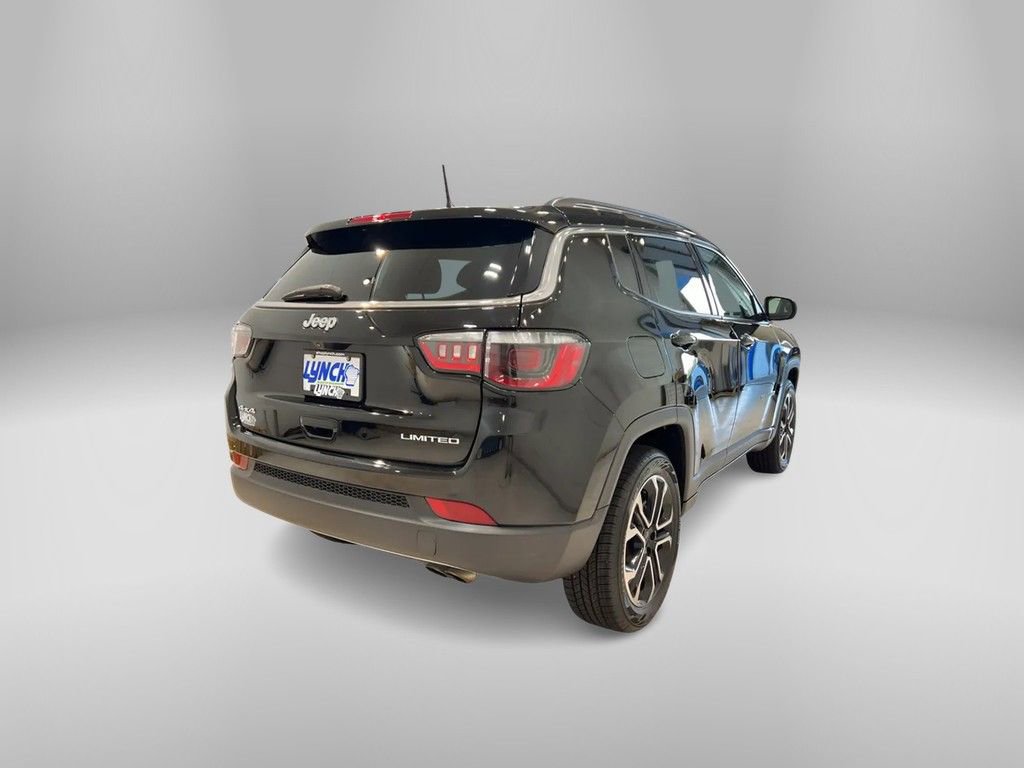 Used 2022 Jeep Compass Limited image 4