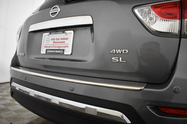 Used 2015 Nissan Pathfinder SL AWD/4WD image 41