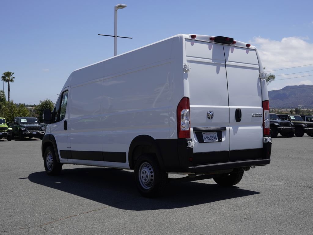 Used 2025 RAM ProMaster 2500 w/ Convenience Group FWD image 6