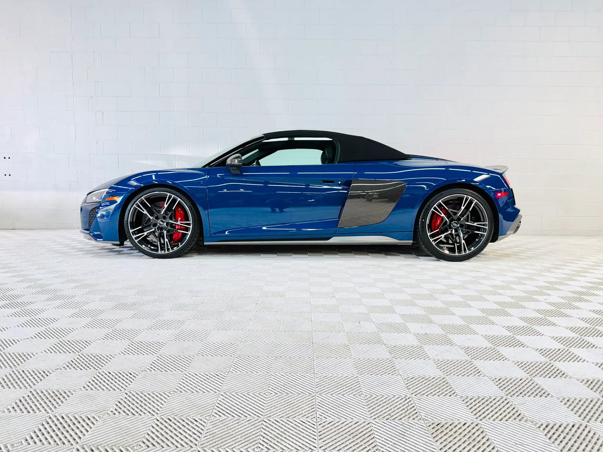Used 2020 Audi R8 V10 performance AWD/4WD image 5