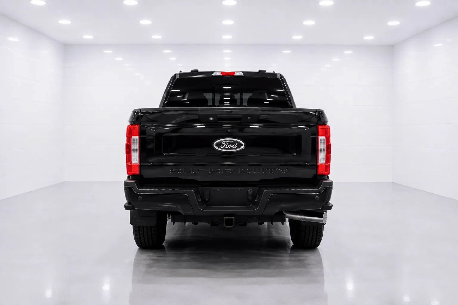 Used 2018 Ford F250 Lariat w/ Lariat Ultimate Package AWD/4WD image 4