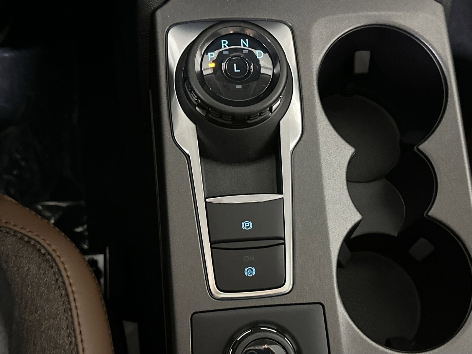 New 2025 Ford Bronco Sport Outer Banks w/ Outer Banks Tech Package+ image 32