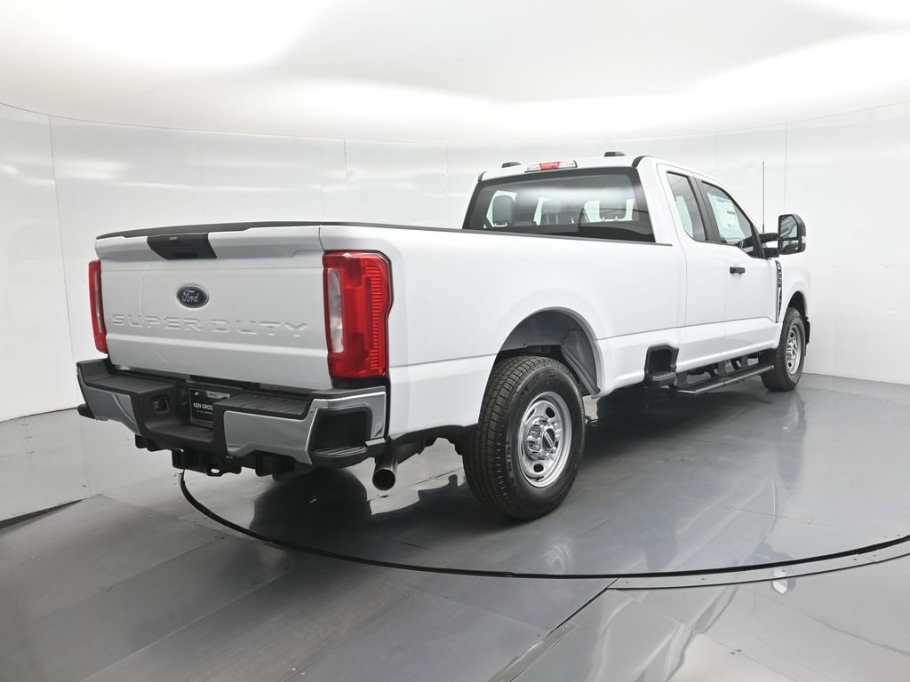 New 2026 Ford F350 XL w/ XL Chrome Package image 27