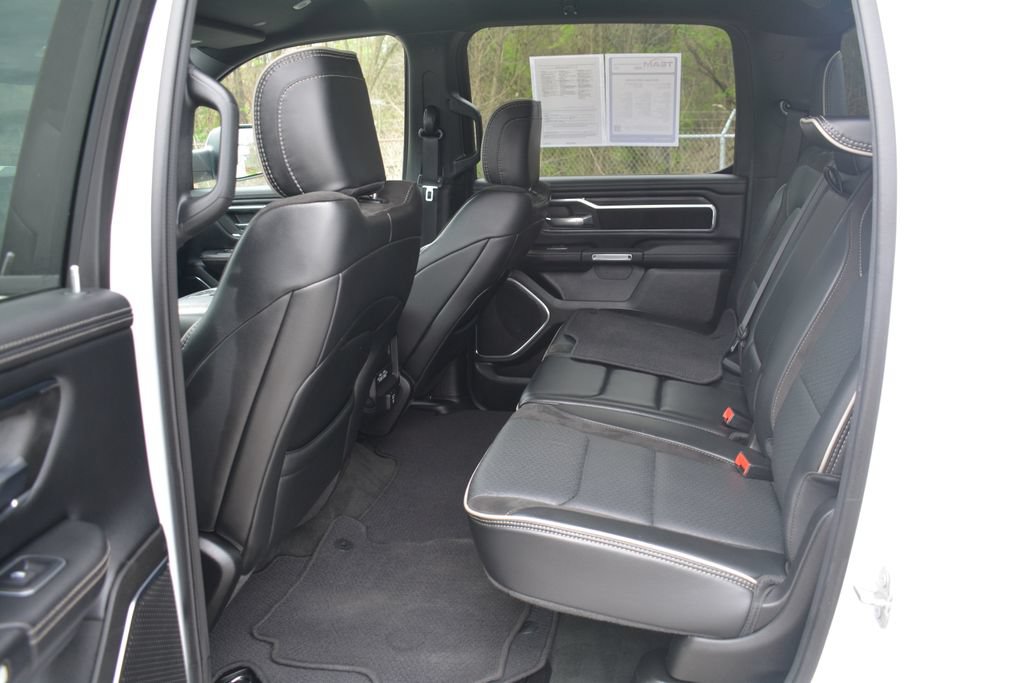 Used 2024 RAM 1500 Laramie AWD/4WD image 24