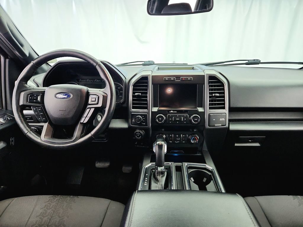 Used 2019 Ford F150 XLT w/ Equipment Group 302A Luxury AWD/4WD image 22