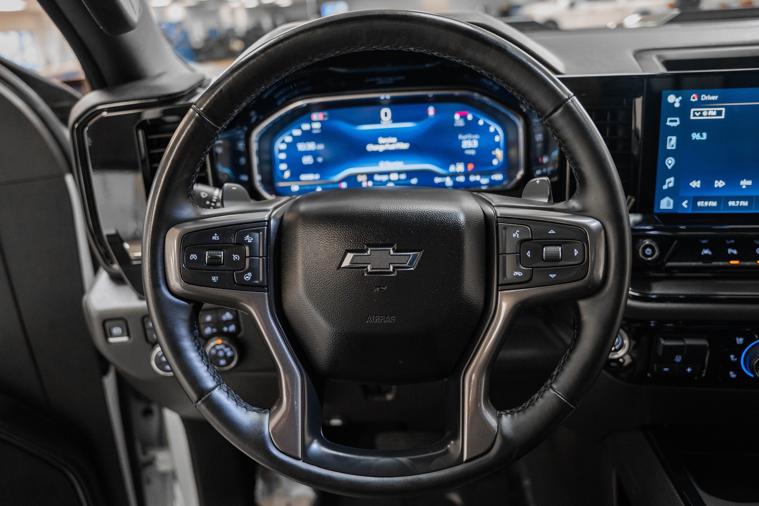 Used 2024 Chevrolet Silverado 1500 ZR2 image 37