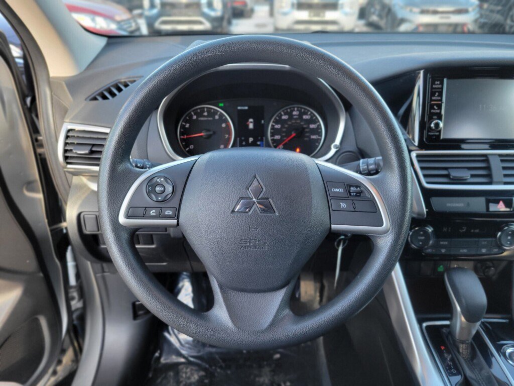 Used 2019 Mitsubishi Eclipse Cross ES image 21
