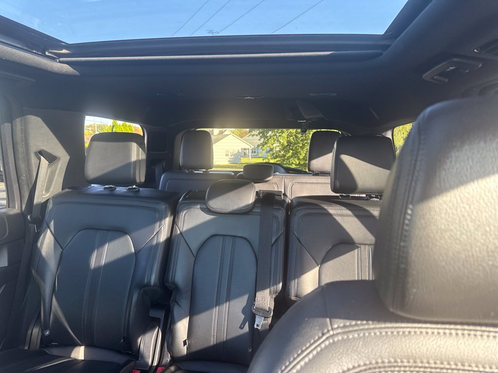 Used 2021 Ford Expedition Limited AWD/4WD image 46
