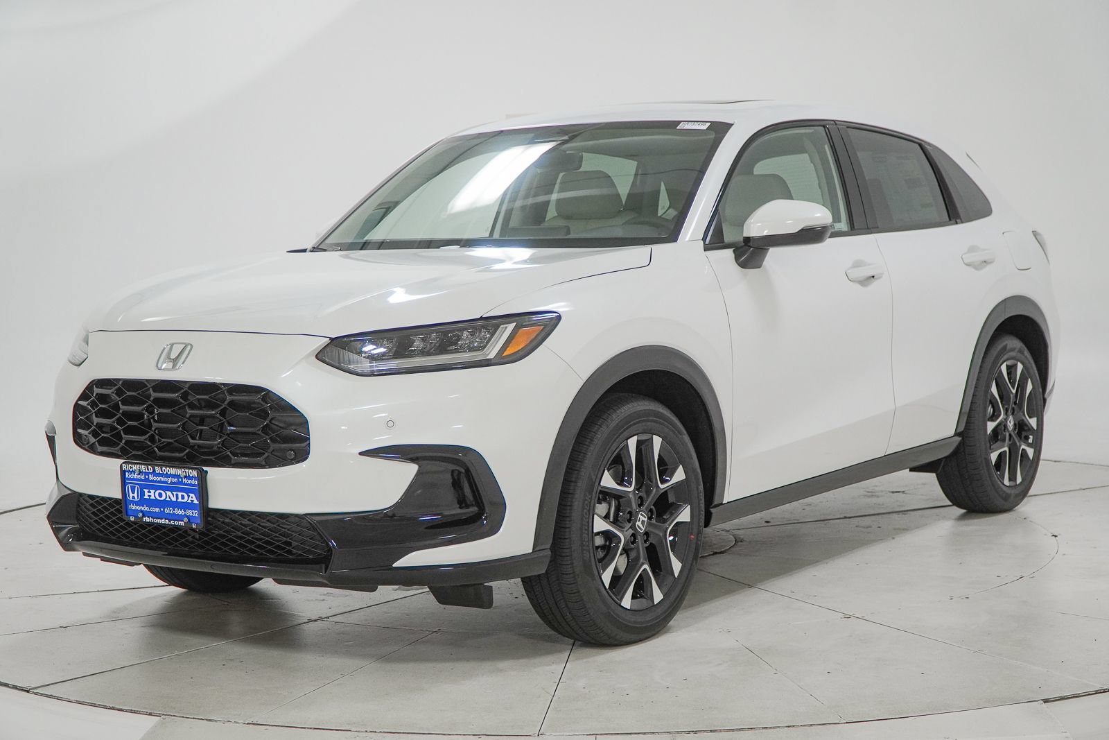New 2027 Honda HR-V EX-L image 3