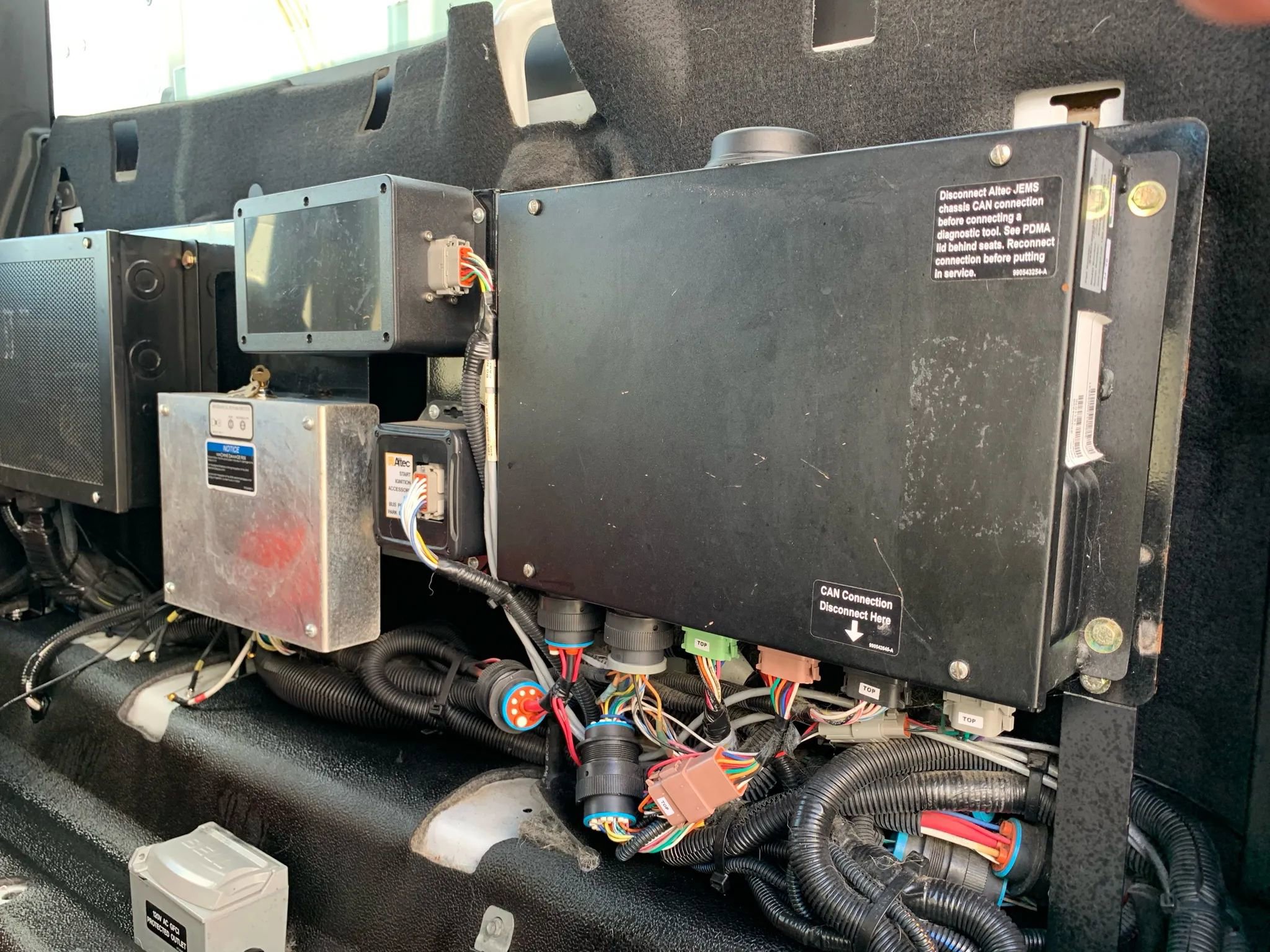 Used 2019 Ford F550 XL 4D Supercab image 36