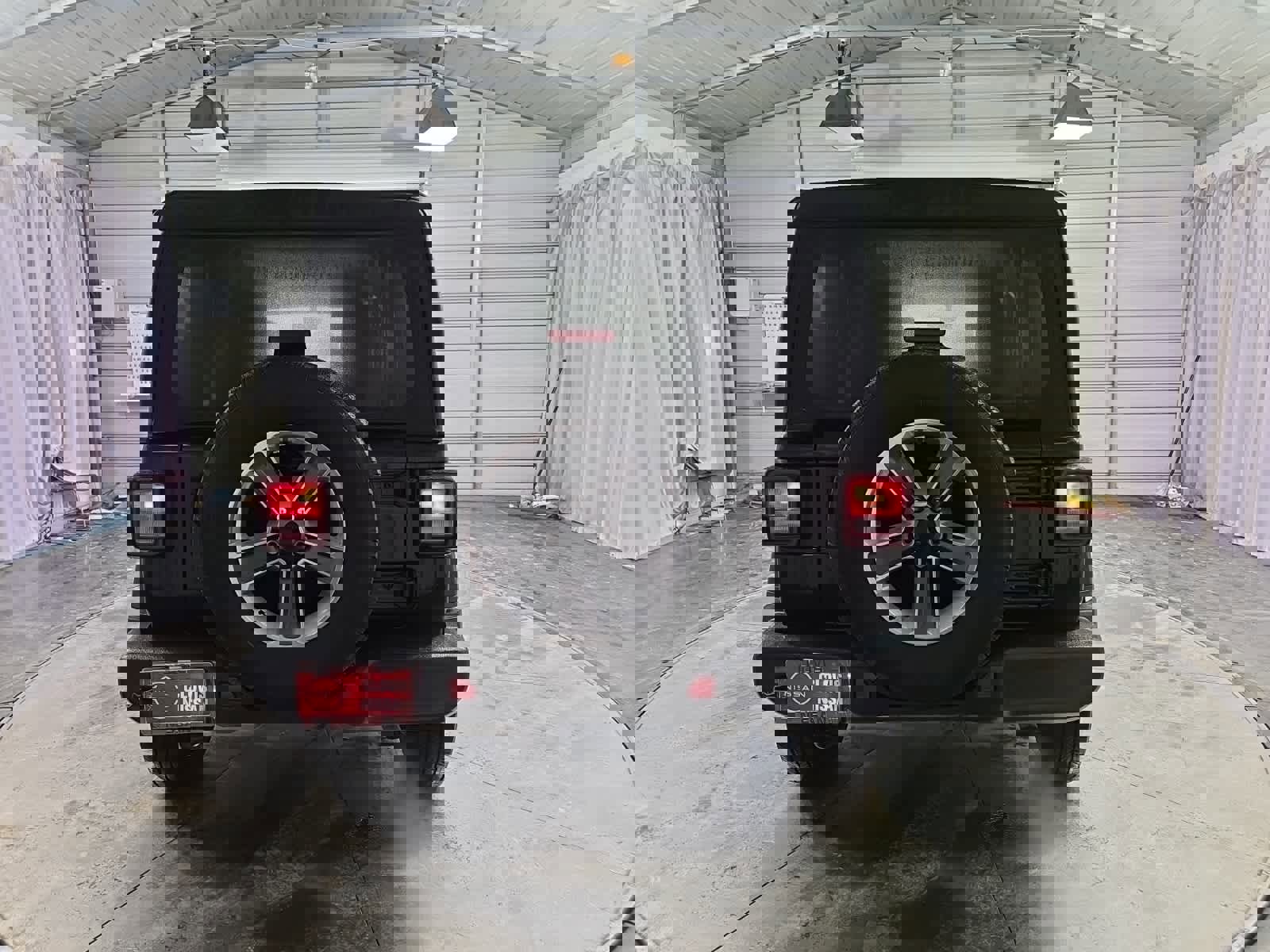 Used 2022 Jeep Wrangler Unlimited Sahara image 8