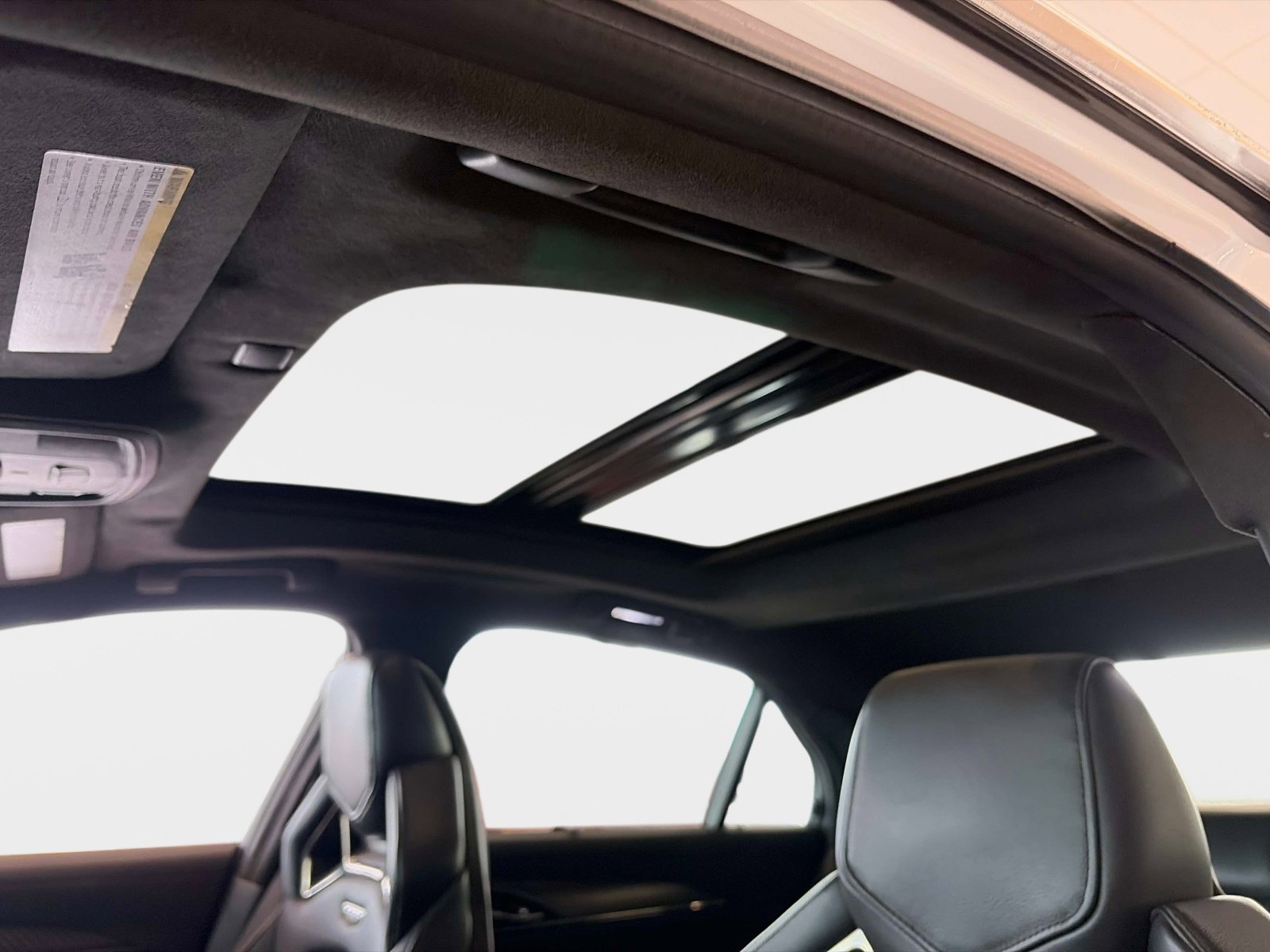 Used 2017 Cadillac CTS V w/ Carbon Black Package image 22