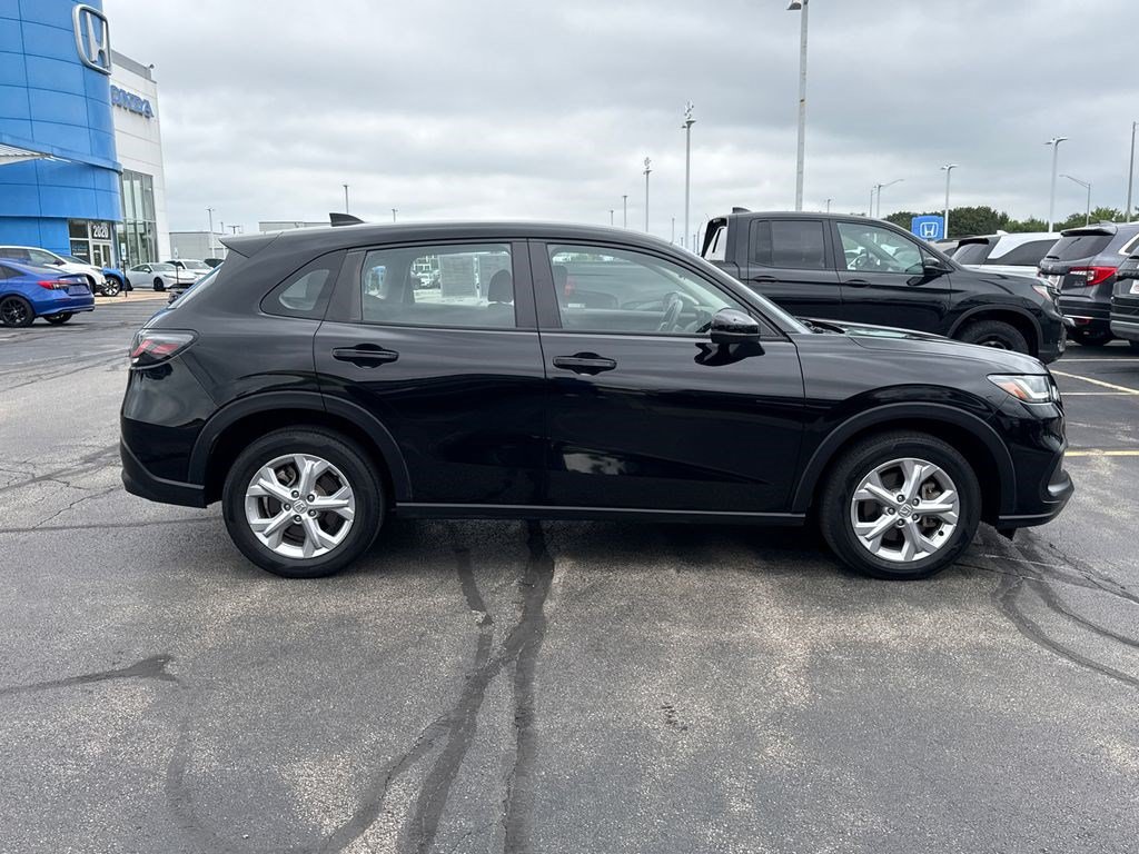 Certified 2023 Honda HR-V LX image 12