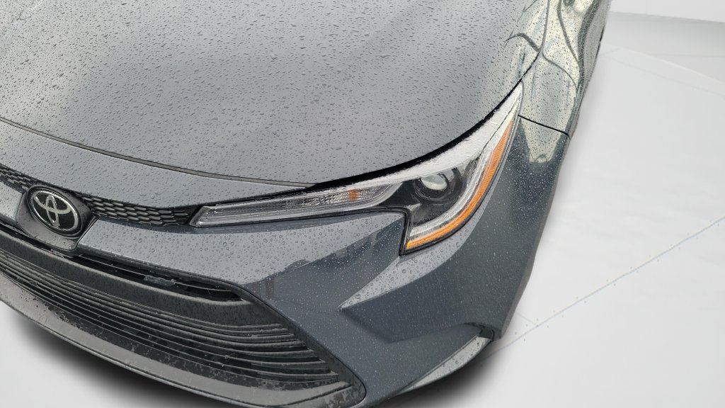 Used 2025 Toyota Corolla LE FWD image 22