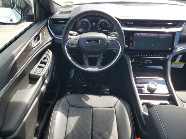 New 2026 Jeep Grand Cherokee Limited AWD/4WD image 18