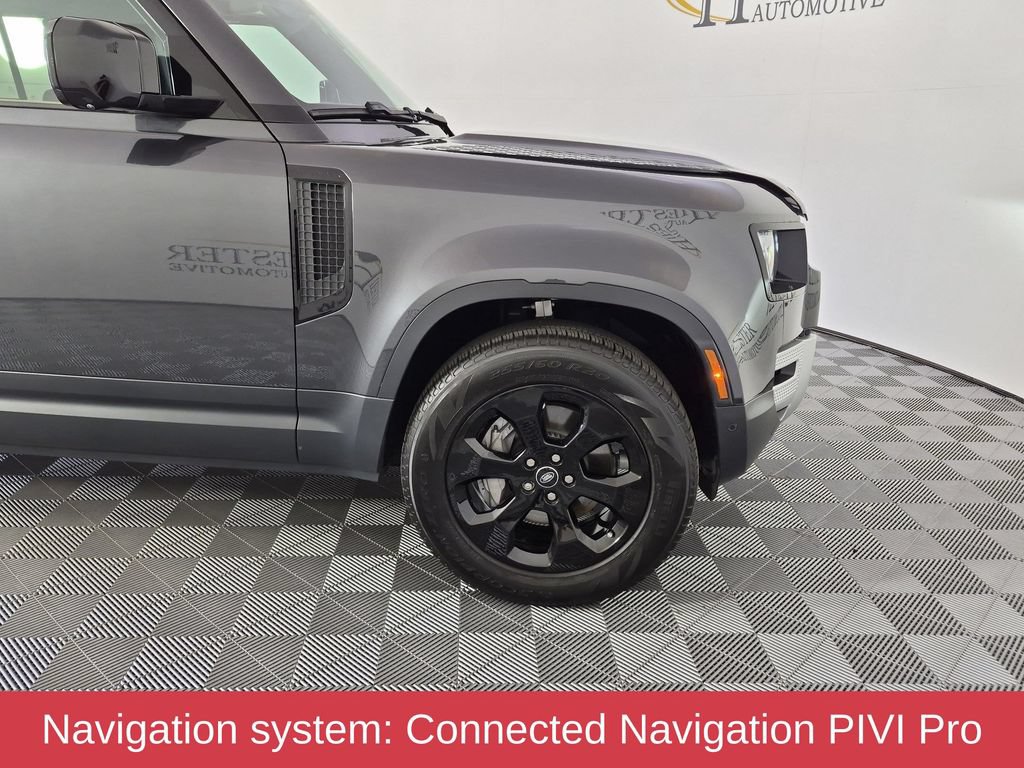 Used 2025 Land Rover Defender 110 S AWD/4WD image 9